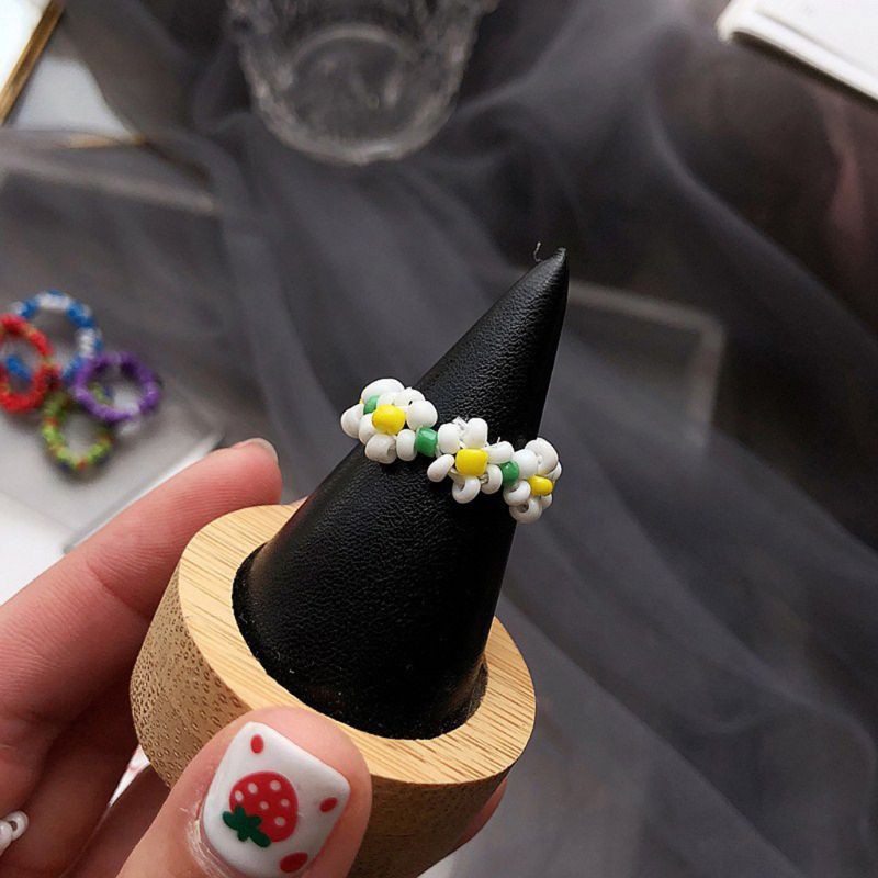 Set 1 / 3 Nhẫn Hình Hoa Cúc Xinh Xắn Dành Cho Nữ