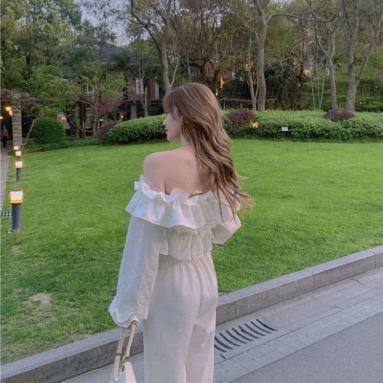 Áo kiểu COZOKC trễ vai tay dài phối bèo thời trang dành cho nữ