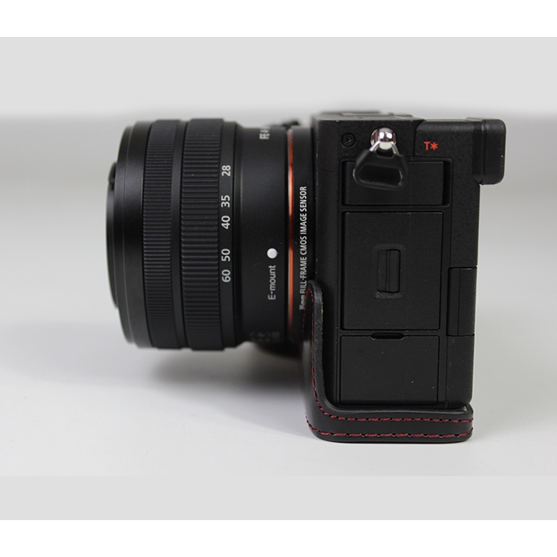 Bao Da PU Bọc Máy Ảnh Sony A7C Alpha 7C ILCE-7C Kèm Pin Mở Đáy Tiện Dụng