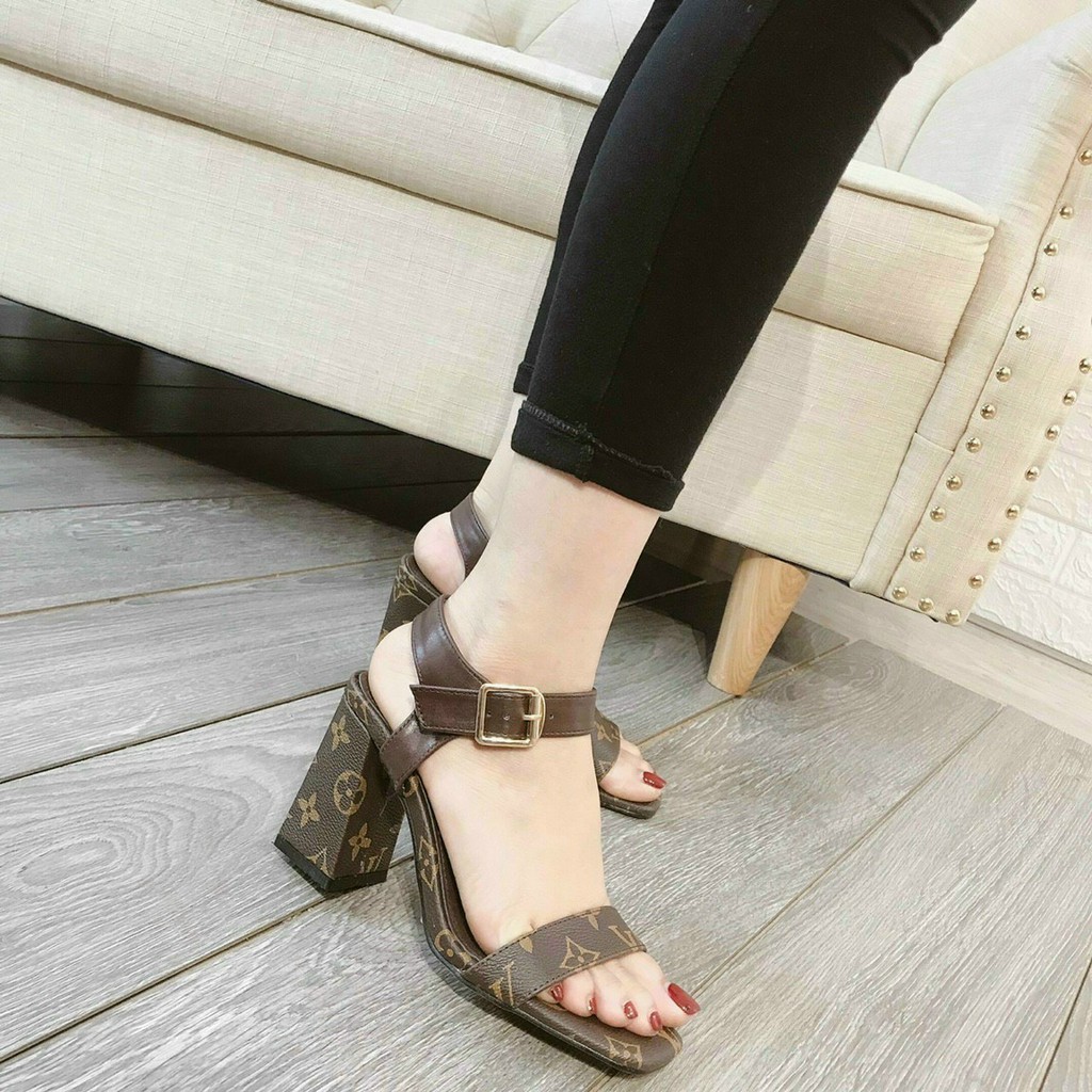 Giày cao gót nữ đế vuông quai ngang in họa tiết_Giày Sandal nữ cao 7p