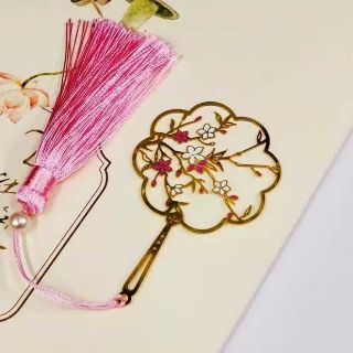 Bookmark hình quạt cổ trang