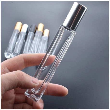 Combo 30 chai chiết nước hoa 10ml thủy tinh trụ vuông dạng xịt SKTX