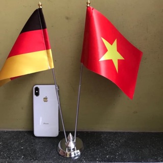Cờ để bàn Việt nam đức