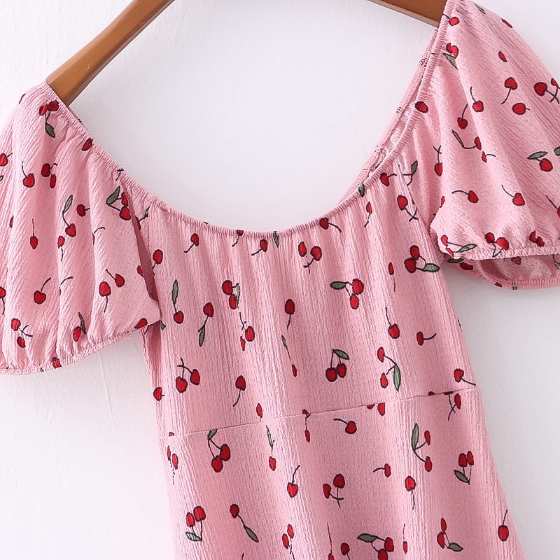 Váy xoè nhẹ dư sịn Onl* hoạ tiết cherry Tqxk