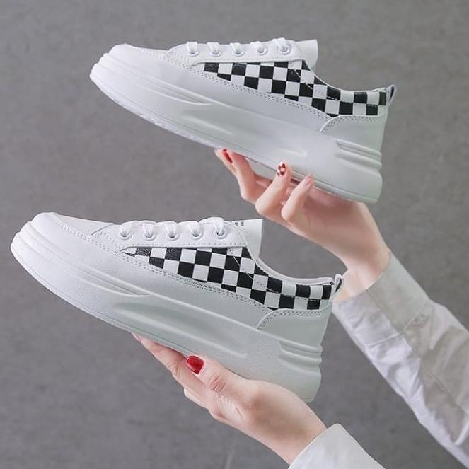 Giày sneaker thể thao cho nữ tăng chiều cao 5p họa tiết caro phong cách Hàn Quốc (2020)