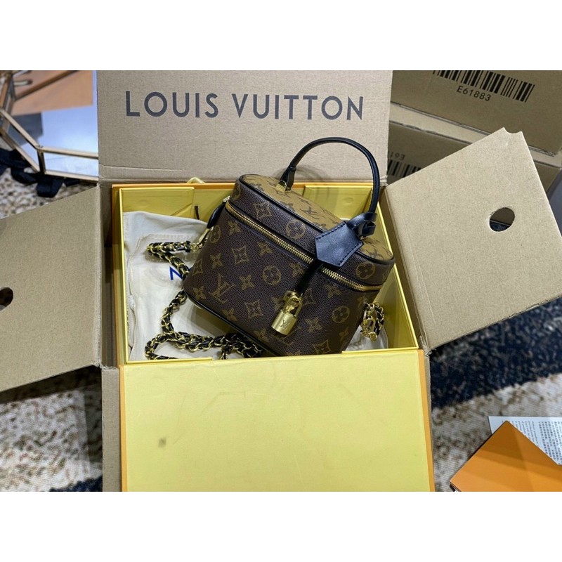 Túi cốp lv size 19cm fullbox hãng xinh xắn