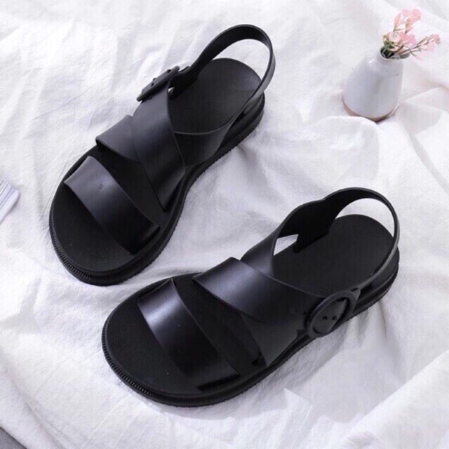 Sandal nữ đi học nhựa dẻo chống nước đế bệt