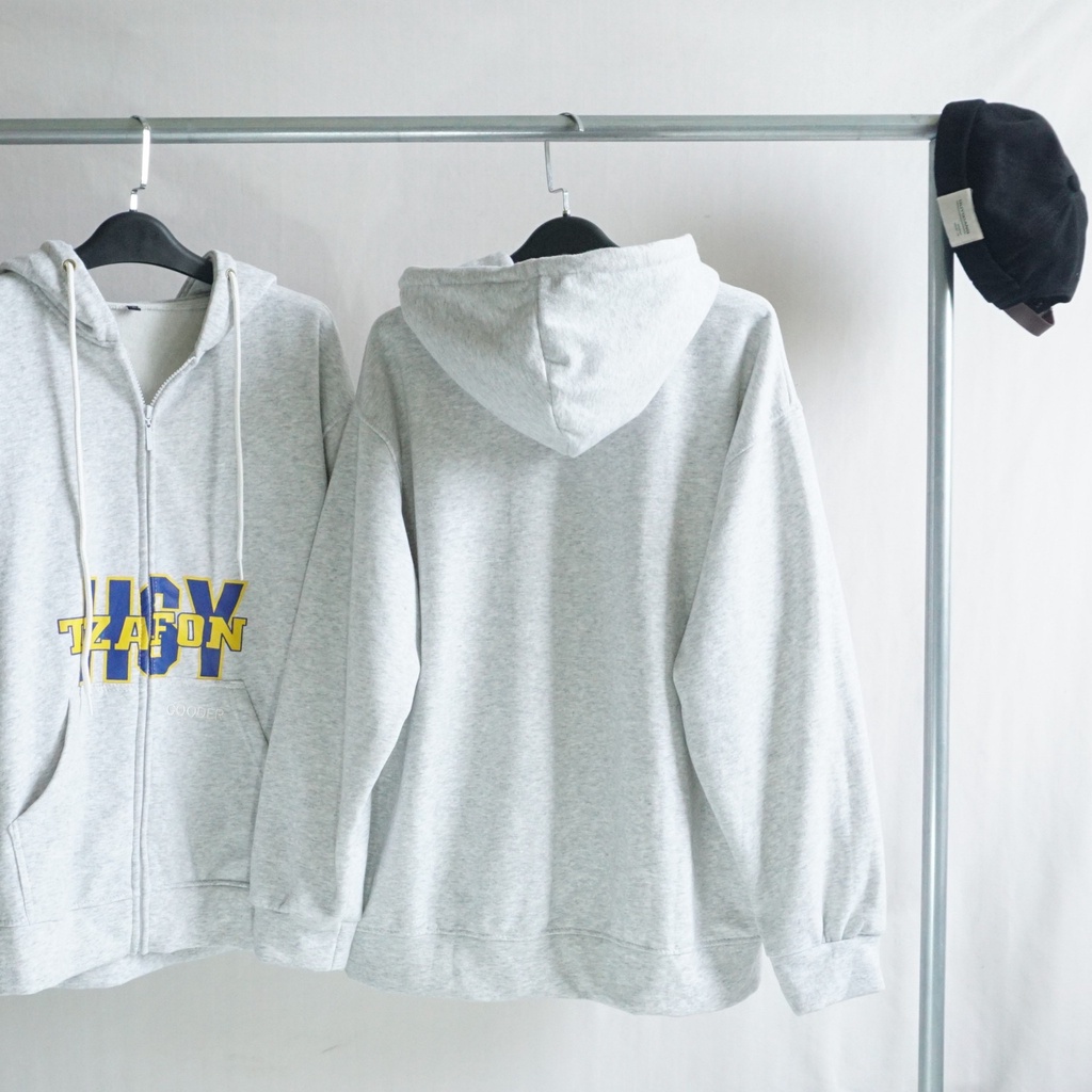 [sẵn]Áo khoác tay dài form rộng in chữ TZAFON (ảnh thật tại shop) Tanazi Closet