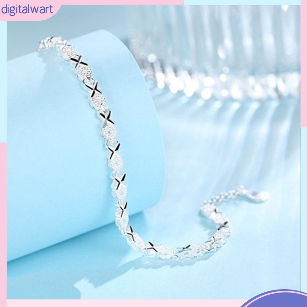 Vòng tay mạ bạc thời trang cho nữ