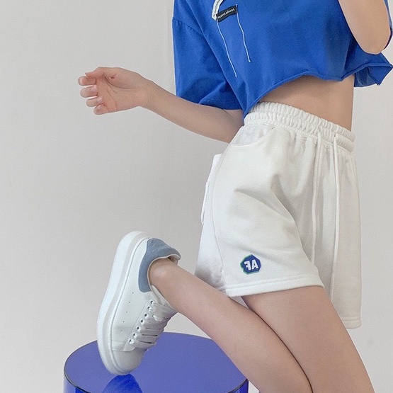 Quần short đùi AE,RUBY HOUSE86 có 3 màu Đen, Trắng, Xám, hình thêu, chất dầy đẹp