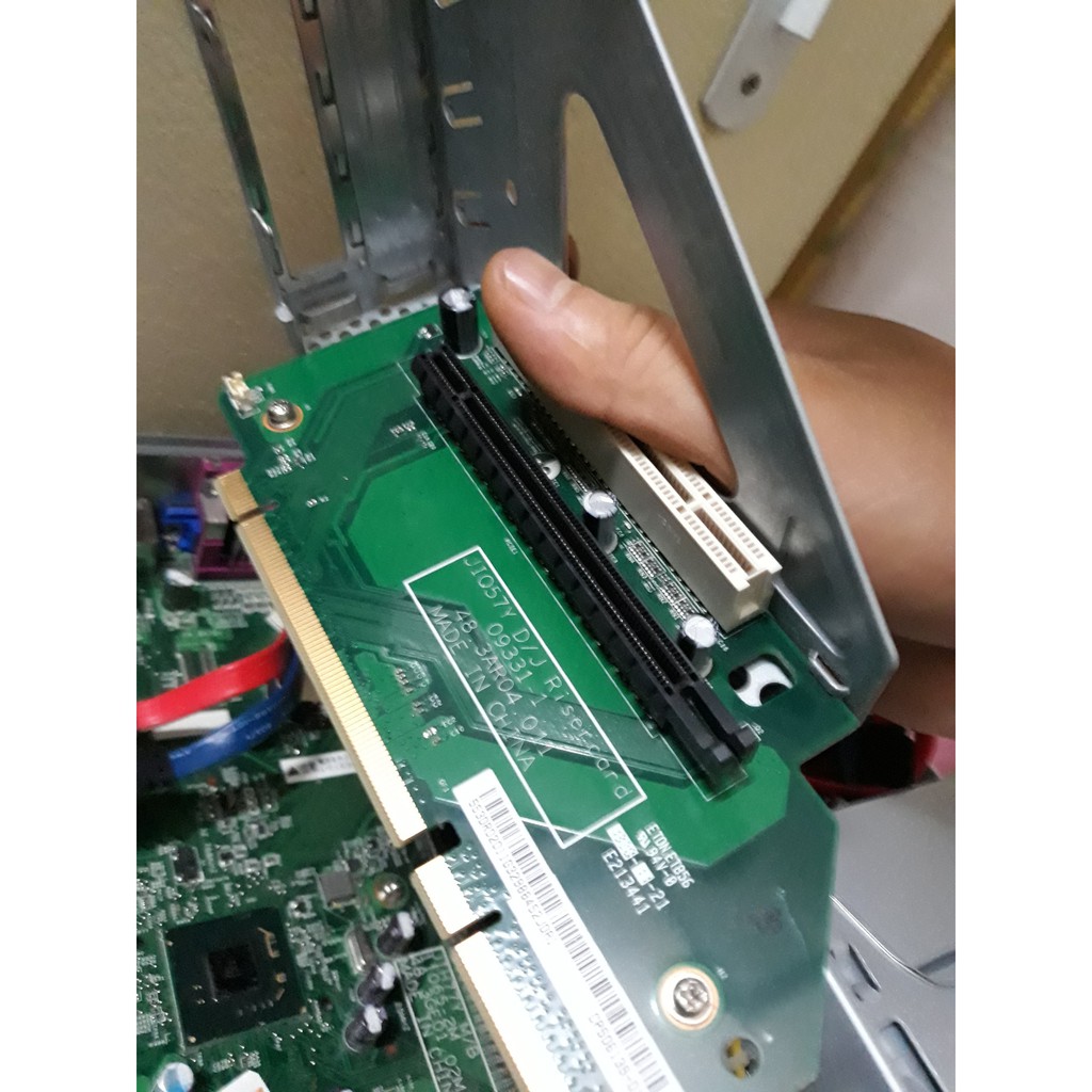 Berbone Fujitsu D582F/D582E có PCI X16. USB 3.0 | BigBuy360 - bigbuy360.vn
