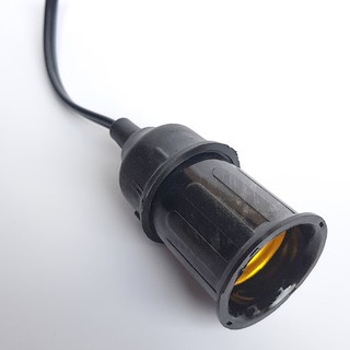 Đuôi đèn E27 đúc xoáy chống nước.