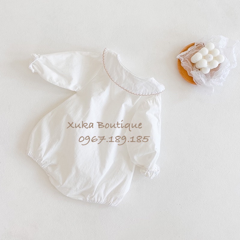 Bodysuit Dài Tay Màu Trắng Cổ Sen Thêu Viền Tiểu Thư Dành Cho Bé Gái Đầy Tháng / Thôi Nôi