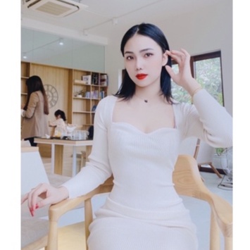 Váy body trắng tôn ba vòng