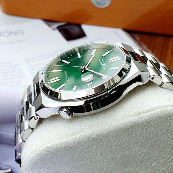 Đồng hồ nam chính hãng Citizen Automatic NJ0150-81X - Máy cơ tự động - Mặt kính Sapphire