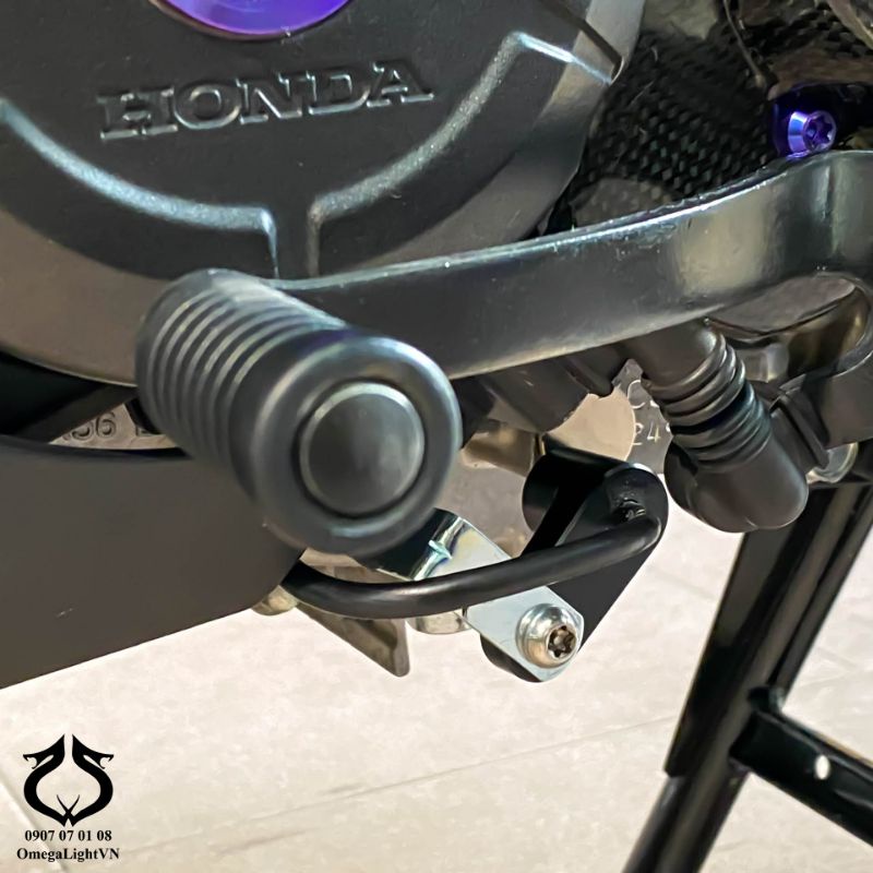 Bộ hỗ trợ sang số nhanh OMG_Quickshifter dành cho các dòng xe tay côn