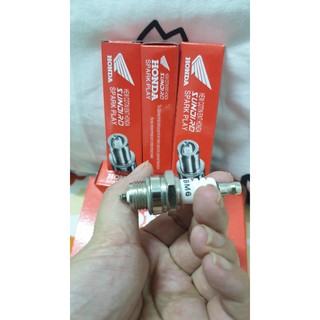 ( 1 CÁI - 2 CÁI) Bugi máy cắt cỏ - máy cưa/ 2 thì. ( ĐỎ)