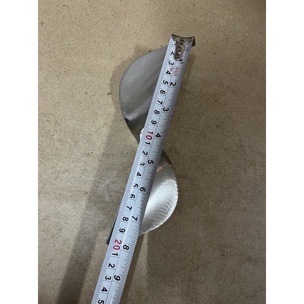 Chân vịt 2 cánh inox thỏ xéo máy xăng 6hp 6.5hp