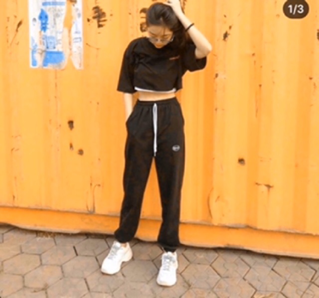 SET ÁO CROP KÈM QUẦN JOGGER