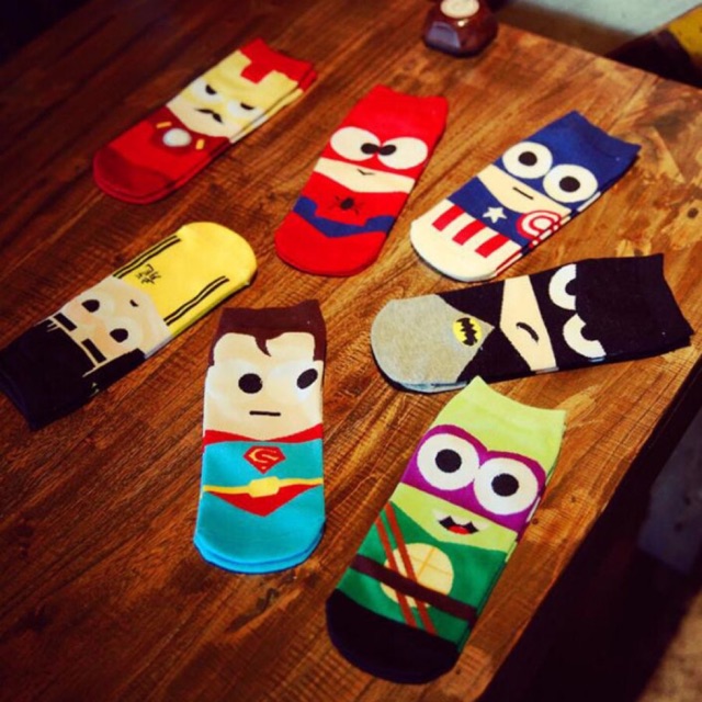 Tất vớ super hero