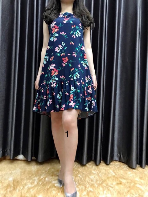 Váy lanh kèm quần đùi | BigBuy360 - bigbuy360.vn