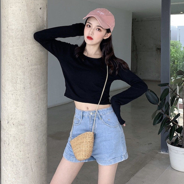 Áo croptop tay dài cổ tròn kiểu dáng đơn giản thời trang cá tính cho nữ