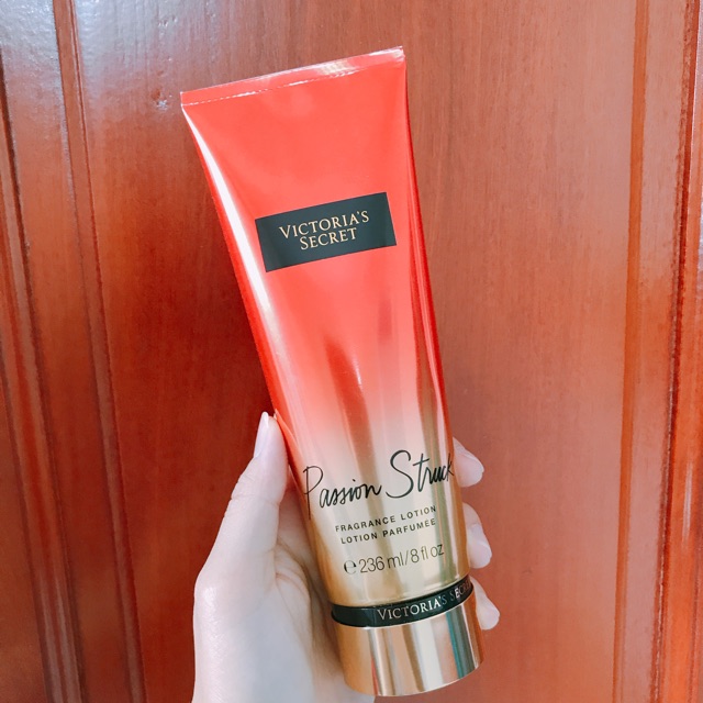 Lotion dưỡng da Victoria's Secret