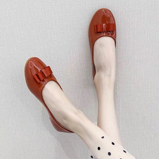 Giày bệt nơ da bóng 160k