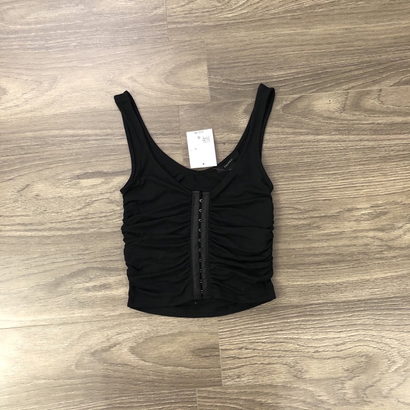 Áo F21 khuy cài trước ạ