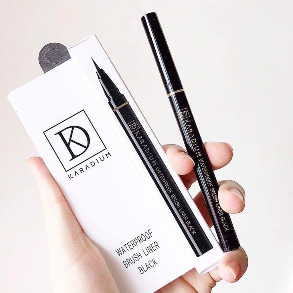 Bút Dạ Kẻ Mắt Karadium Waterproof Brush Liner - Black