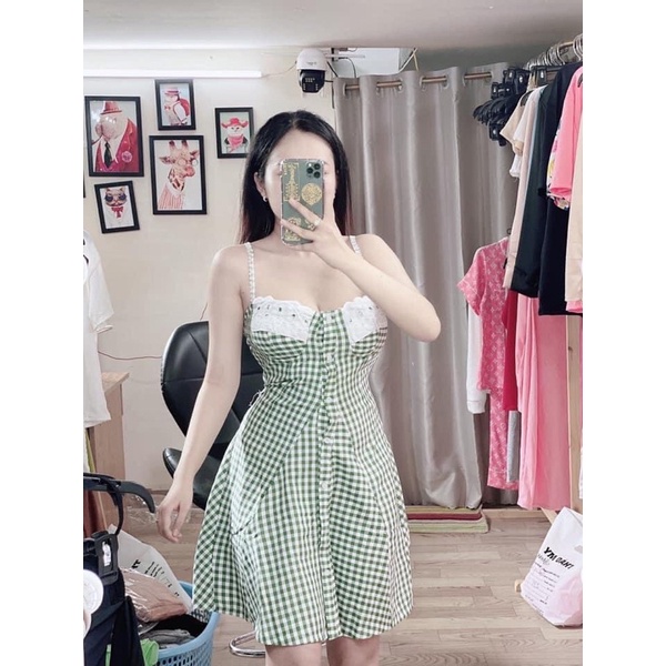 Đầm 2 dây cúp ngực caro xoè nút dài