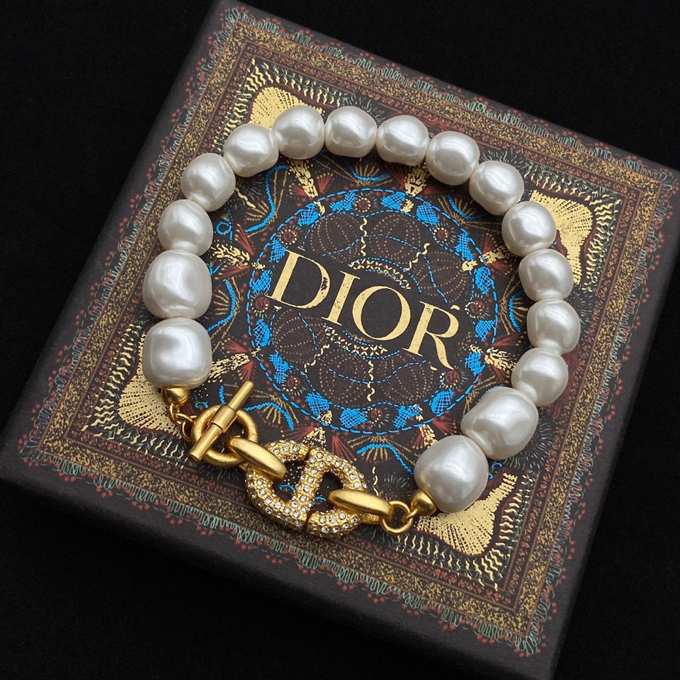 Dior Vòng tay ngọc trai nữ Thời trang Cái mới tính cách hoang dã vòng tay kim cương