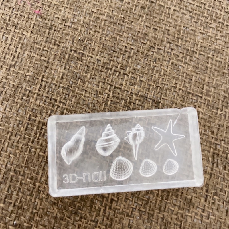 Khuôn nails resin UV hình thỏ và mickey