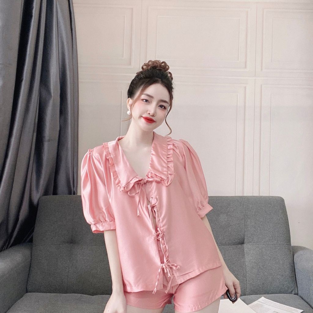 Đồ Bộ Tiểu Thư Mặc Nhà Chất Vải Satin Lụa Cao Cấp Cột Dây Nút - DOMIN | BigBuy360 - bigbuy360.vn