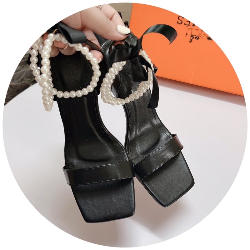Bán Sỉ- Dép sandal nữ quai ngang da lì hai vòng ngọc cuốn cổ chân gót vuông 7cm