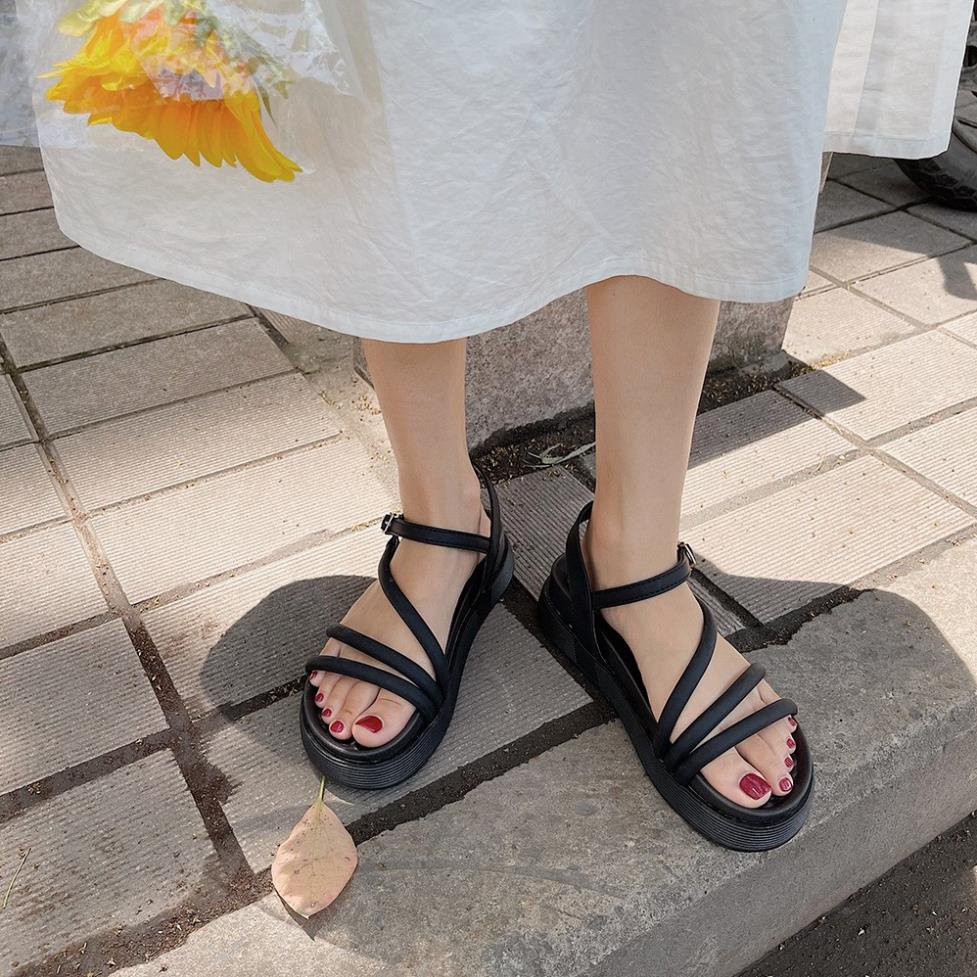Giày sandal nữ giayBOM quai dây đế bằng cao 4 cm B1157 ️🥋