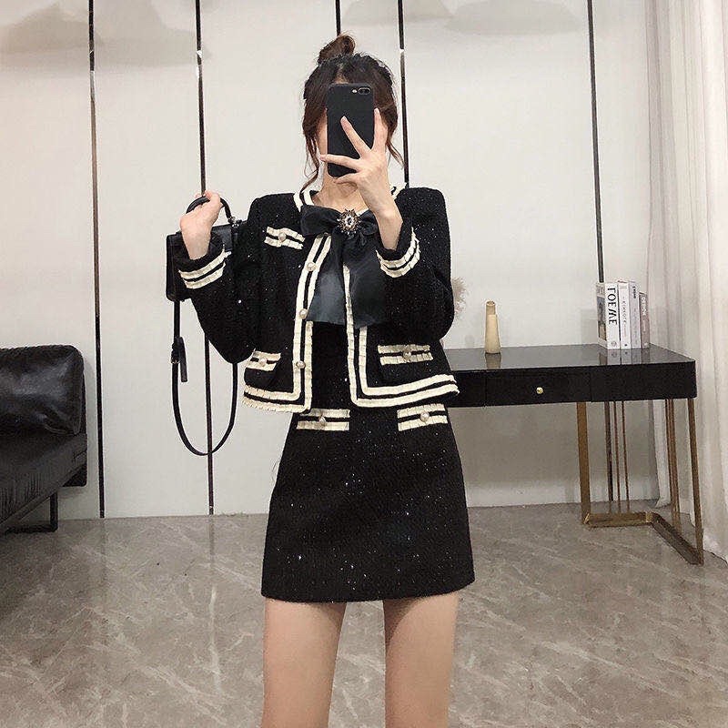 SET DẠ TWEED KÈM NƠ TIỂU THƯ