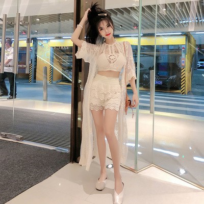 [Mã FAMAYWA giảm 10K đơn 50K] Quần short ren hoa xinh xắn | BigBuy360 - bigbuy360.vn