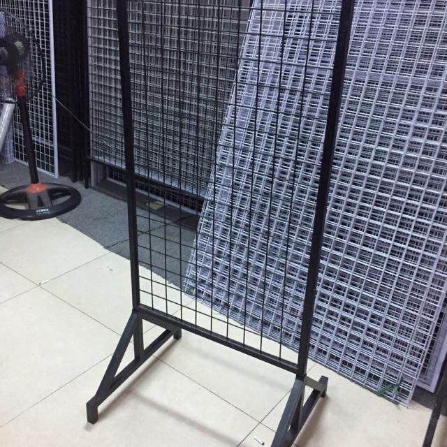 Khung lưới có chân 60x120