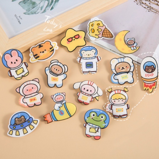 Ghim CàI ÁO HìNh Phi HàNh Gia BằNg Acrylic