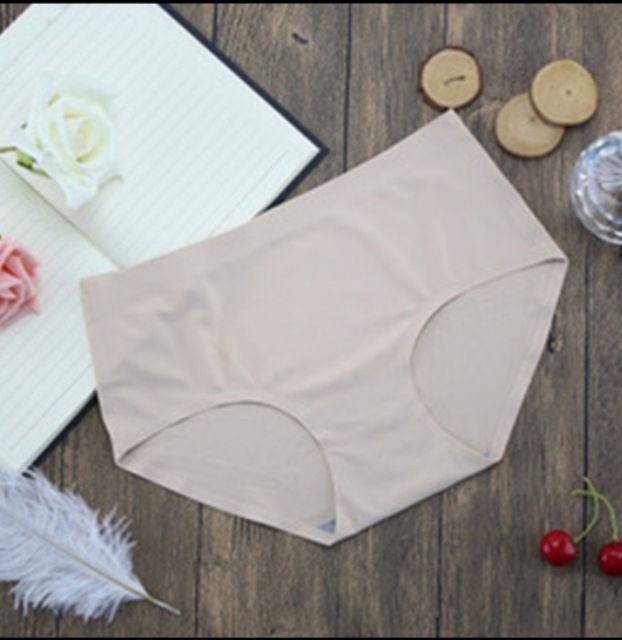 Quần lót nữ thun lạnh su đúc không đường may mặc trong váy dễ thương | BigBuy360 - bigbuy360.vn