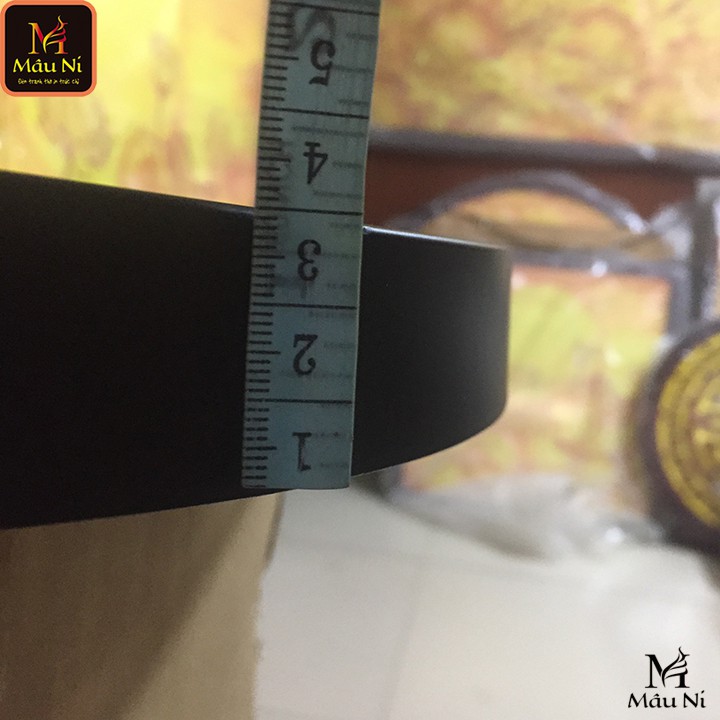 Sx - ĐÈN THỜ hào quang MÂU NI  in trúc chỉ, khung sắt, Đường kính 30cm (đặt tượng thờ