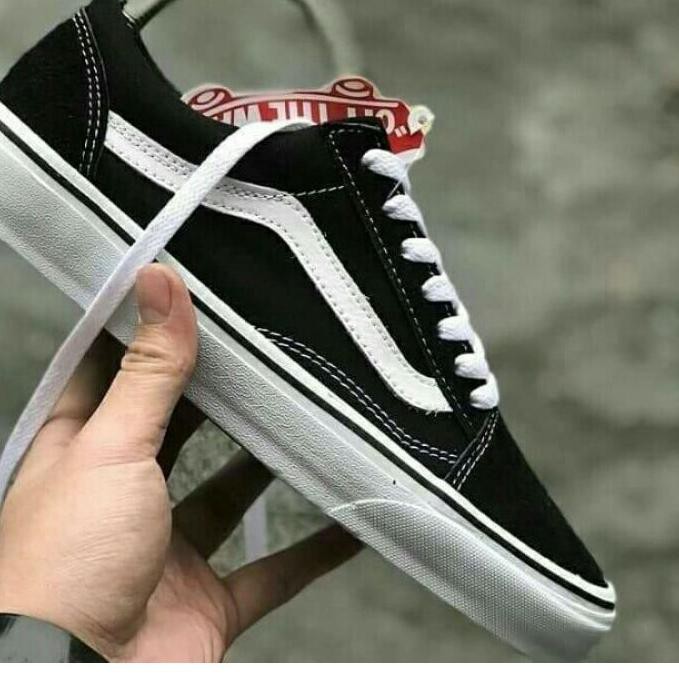 Giày Thể Thao Vans 5.5 Old Skool Phối Màu Đen Trắng Cá Tính