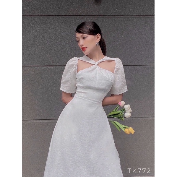 Đầm xoắn trước so hot
