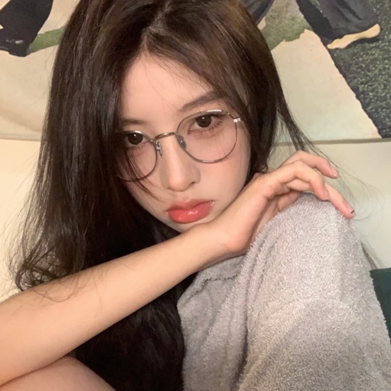 Kính mắt WE FLOWER gọng vuông tròn nhỏ màu bạc/ vàng phong cách Hàn Quốc Jennie thời trang cho nữ/ Túi đựng kính mắt