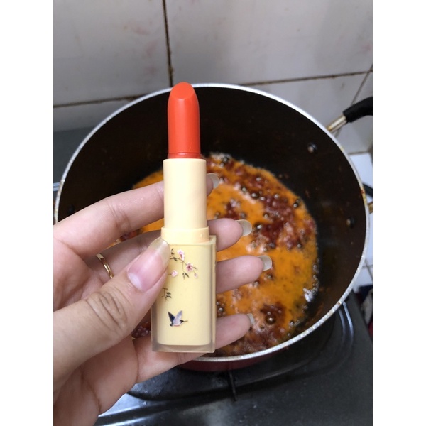 SON DƯỠNG MÔI THIÊN NHIÊN 23k