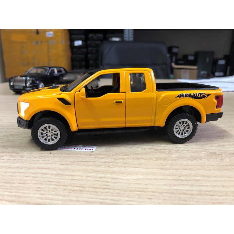 Mô hình xe siêu bán tải Ford F150 Raptor tỉ lệ 1:32 bằng hợp kim