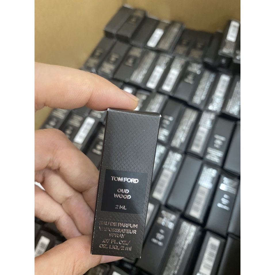 Vial TOMFORD OUD WOOD 2ml nước hoa mini LeeStore