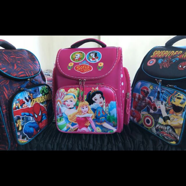 Ba lô chống gù made in Việt Nam