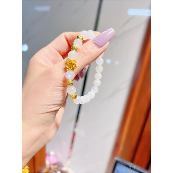 Vòng tay moon mix charm  10 và 24 có giấy của tiệm